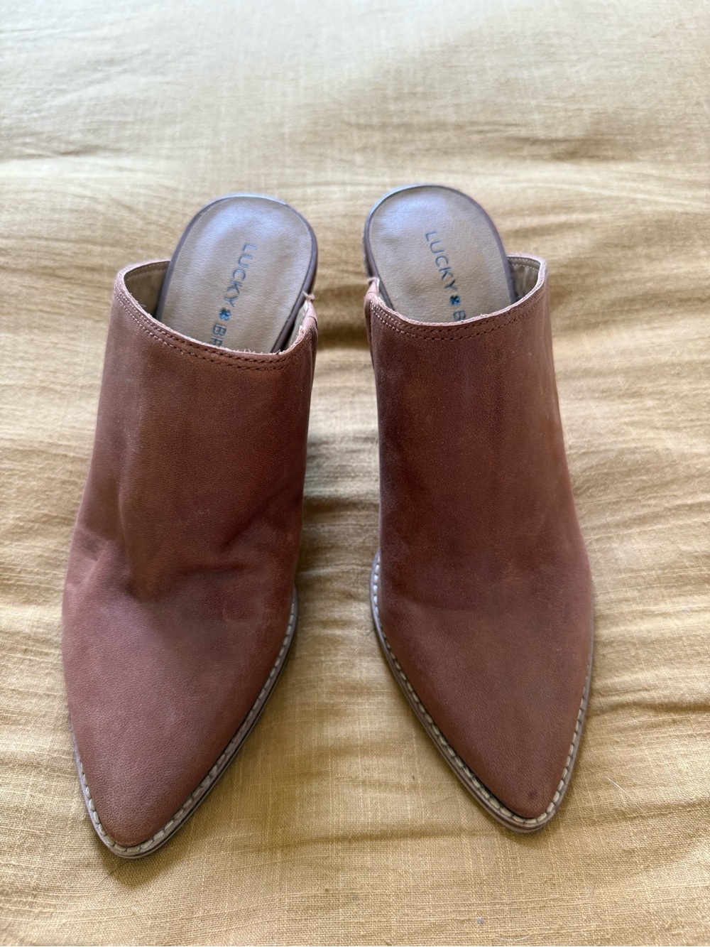 Lucky Brand Women's Rust Brown Pointed-Toe Slip-On Mules